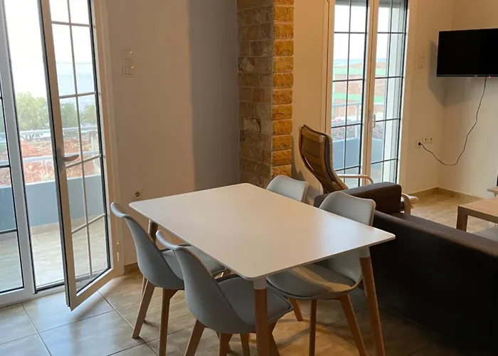 Летний дом Stone Ship View